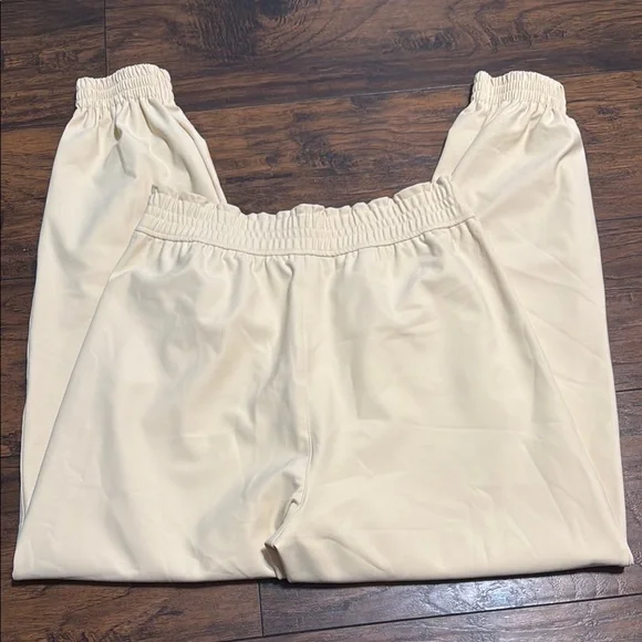 Zara Beige Elastic Waist Joggers - Picture 5 of 8